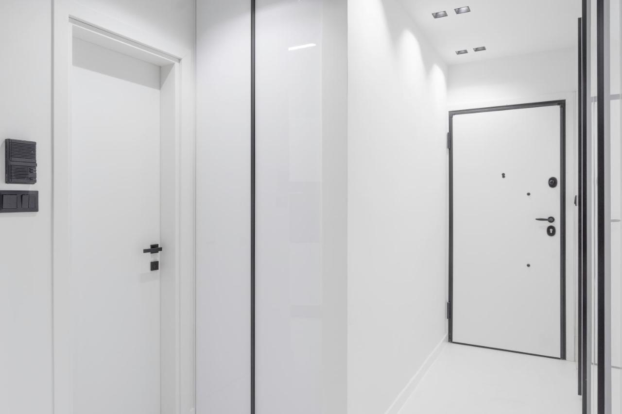 Luxury Studio Apartment In The Heart Of Атина Екстериор снимка